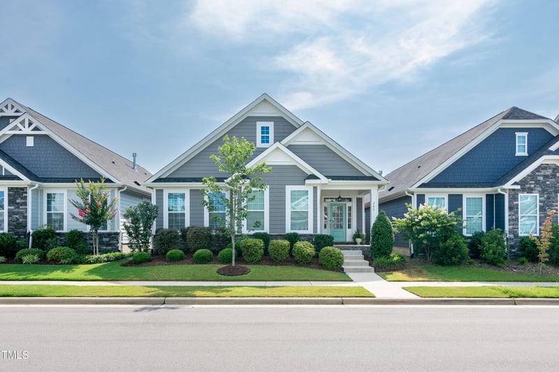 209 Stone River Dr, Wendell, NC 27591