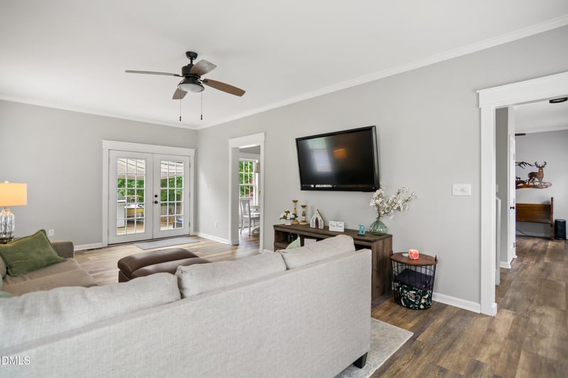 209 Texanna Way, Holly Springs, NC 27540