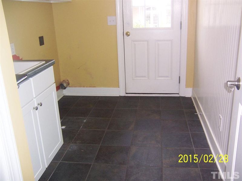 209 Townsend Dr, Clayton, NC 27527