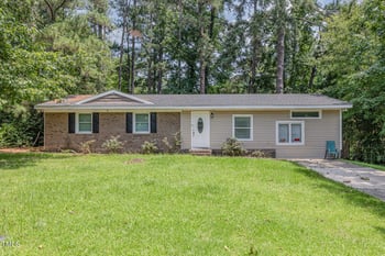 209 Treadway Ct, Fayetteville, NC 28311