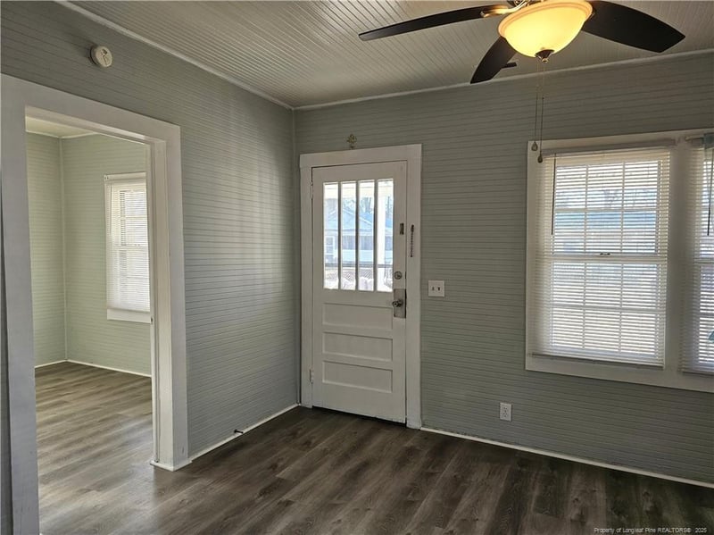 209 Triangle Pl, Fayetteville, NC 28312