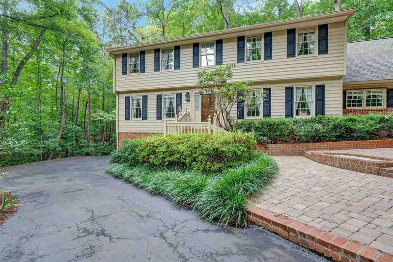 209 Trotters Ridge Dr, Raleigh, NC 27614