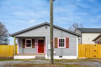 209 Washington Ave, Dunn, NC 28334