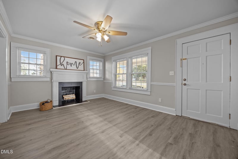 209 Watauga Ave, Dunn, NC 28334