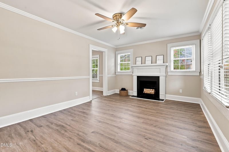 209 N Watauga Ave, Dunn, NC 28334