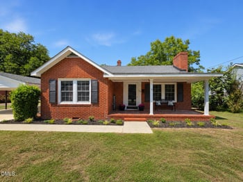 209 N Watauga Ave, Dunn, NC 28334