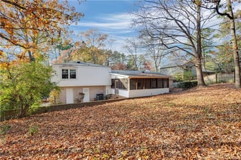 209 Waxhaw Dr, Fayetteville, NC 28314