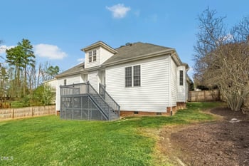 209 Weatherbend Ct, Holly Springs, NC 27540