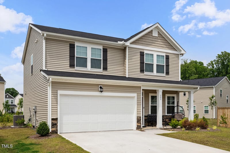 209 White Farm Dr, Wendell, NC 27591