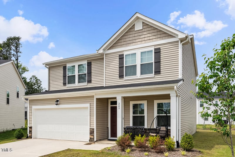 209 White Farm Dr, Wendell, NC 27591