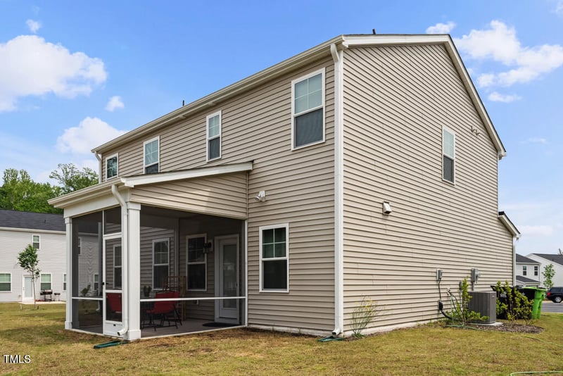 209 White Farm Dr, Wendell, NC 27591