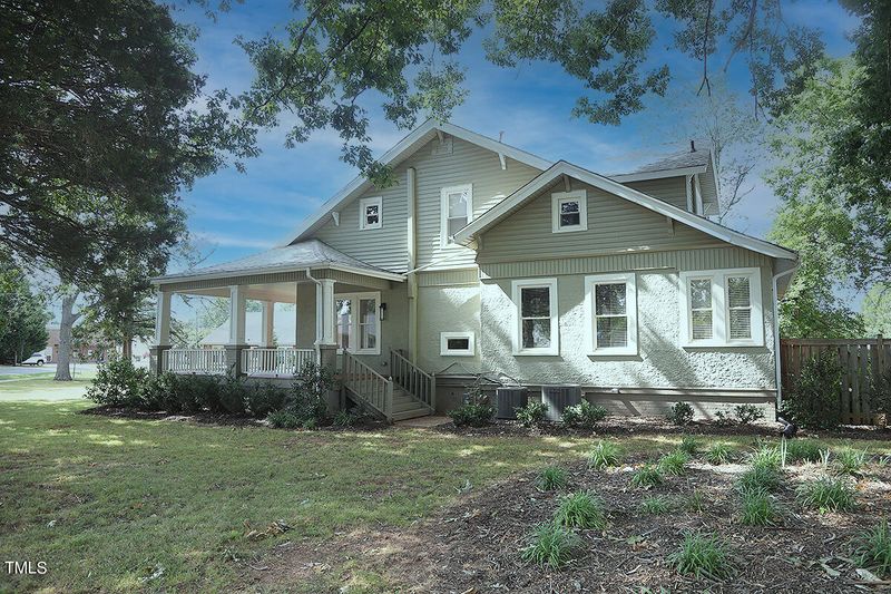 209 N Wilba Rd, Mebane, NC 27302