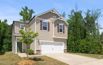 209 Wilbur Lake Dr, Fuquay Varina, NC 27526