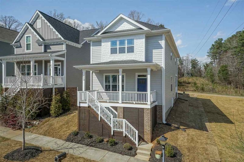 209 W Winmore Ave, Chapel Hill, NC 27516