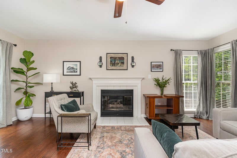 209 Woodstar Dr, Cary, NC 27513