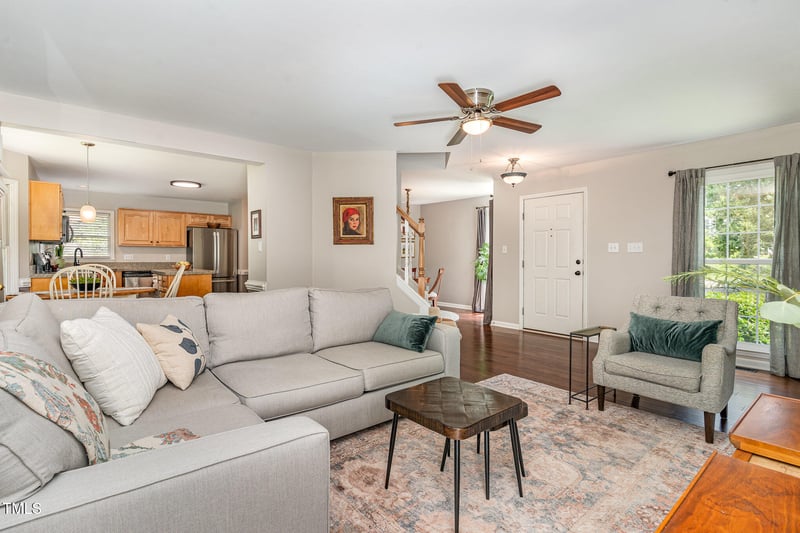 209 Woodstar Dr, Cary, NC 27513