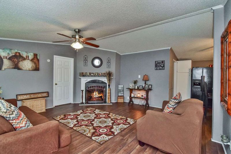 209 Yellow Belle Ct, Zebulon, NC 27597