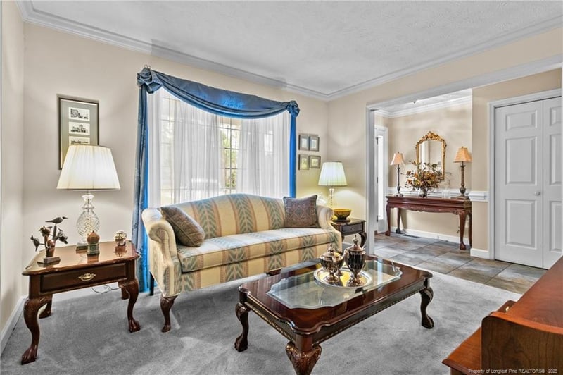 2090 Hidden Forge Dr, Fayetteville, NC 28304