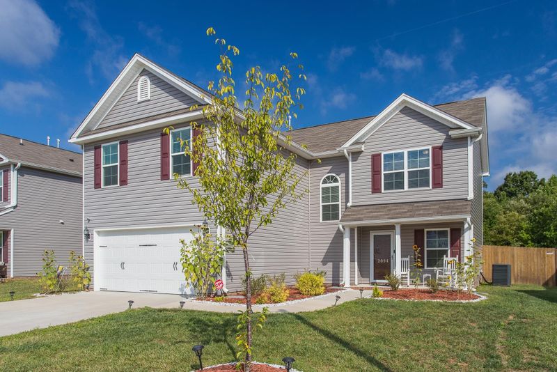 2094 Tundra Dr, Burlington, NC 27217