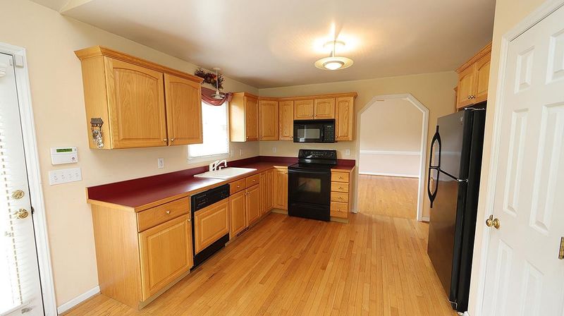 21 Annie V Dr, Clayton, NC 27520