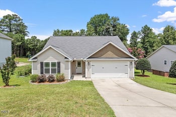 21 Cambridge Dr, Angier, NC 27501