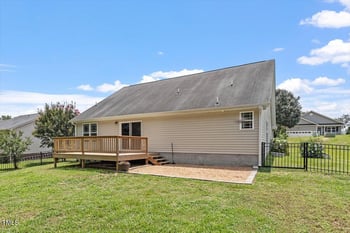 21 Cambridge Dr, Angier, NC 27501