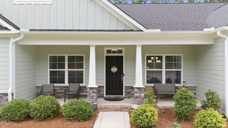 21 W Cannalily Ln, Clayton, NC 27520