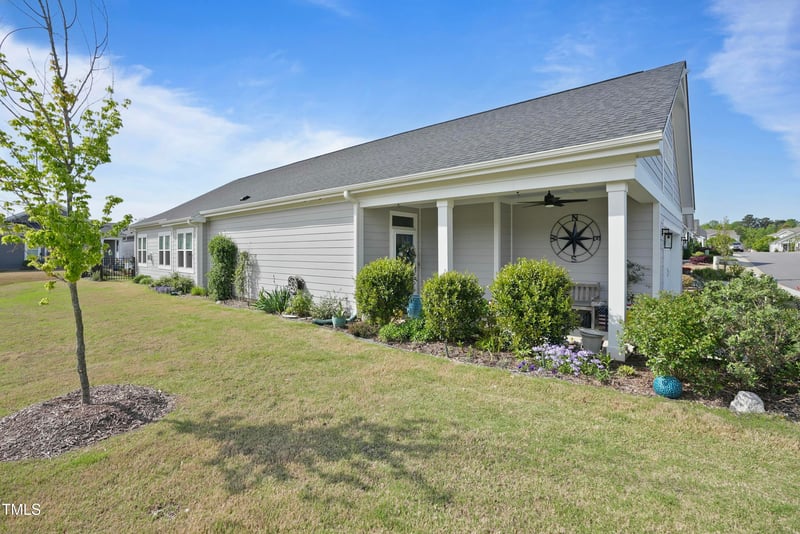 21 Davidson St, Clayton, NC 27527