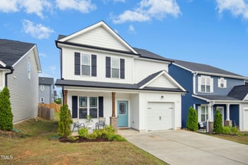 21 Diploma Dr, Clayton, NC 27520