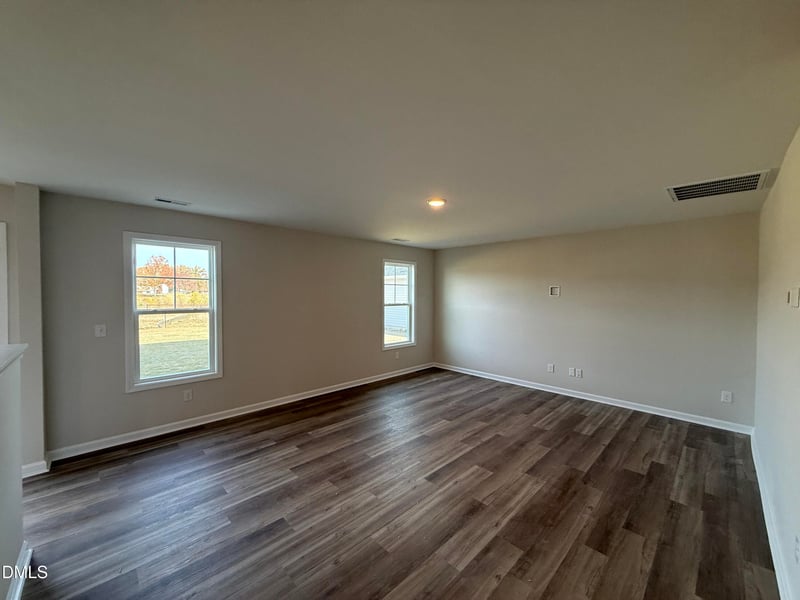 21 Emily Gardens Dr, Selma, NC 27576