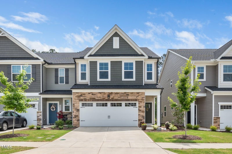 21 Fairwinds Dr, Lillington, NC 27546