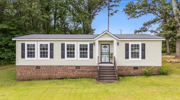 21 Foggs Ln, Louisburg, NC 27549
