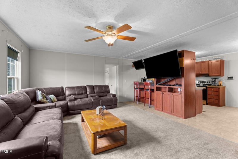 21 Foggs Ln, Louisburg, NC 27549