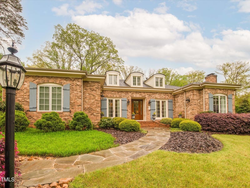 21 Kimberly Dr, Durham, NC 27707