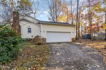 21 London Ln, Mebane, NC 27302