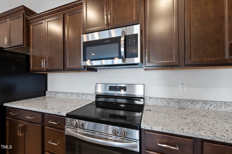 21 Nettle Ln #252, Clayton, NC 27520