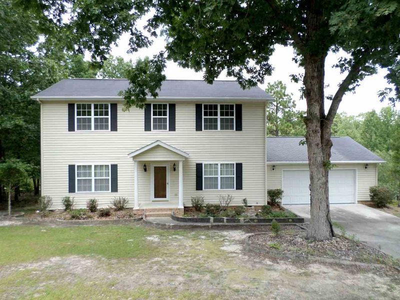 21 Pine Winds Dr, Sanford, NC 27332