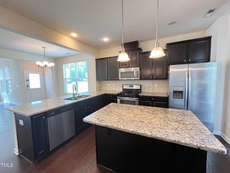 21 Pocono Dr, Durham, NC 27705
