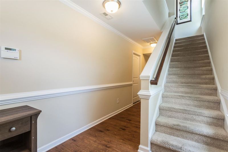 21 Prairie View Ct, Durham, NC 27703