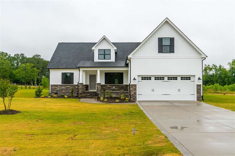 21 Reed Dr, Zebulon, NC 27591