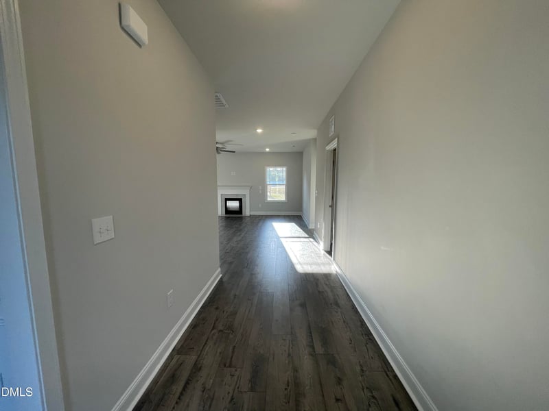 21 Shoreline Dr, Lillington, NC 27546