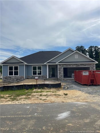 21 Shoreline Dr, Lillington, NC 27546