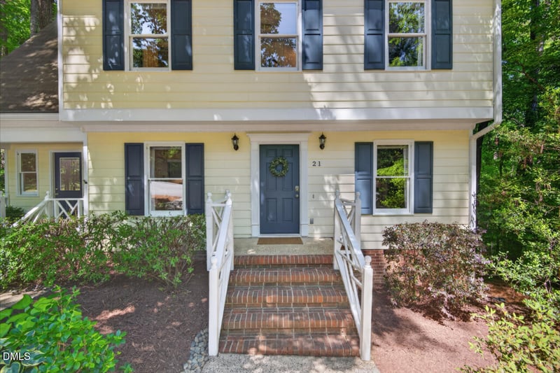 21 Thorne Ridge Dr, Durham, NC 27713