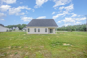 21 Trescott St, Smithfield, NC 27577