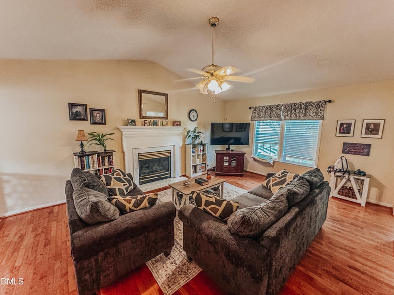 210 Alice Dr, Garner, NC 27529