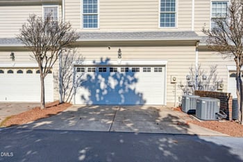 210 Anniston Ct, Cary, NC 27519