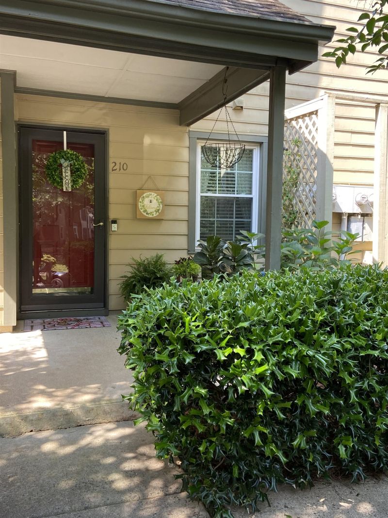 210 Autumn Chase Dr #210, Raleigh, NC 27613
