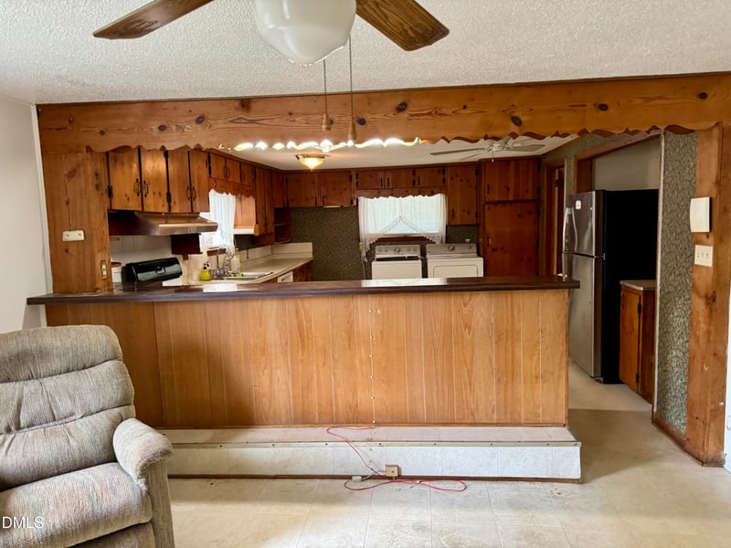 210 Bagwell St, Garner, NC 27529