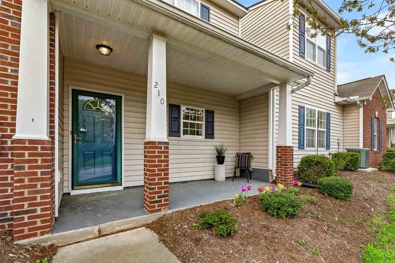 210 Basset Hall Dr, Durham, NC 27713