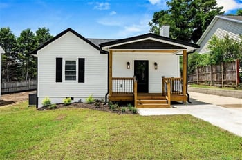 210 Blueridge Rd, Fayetteville, NC 28303